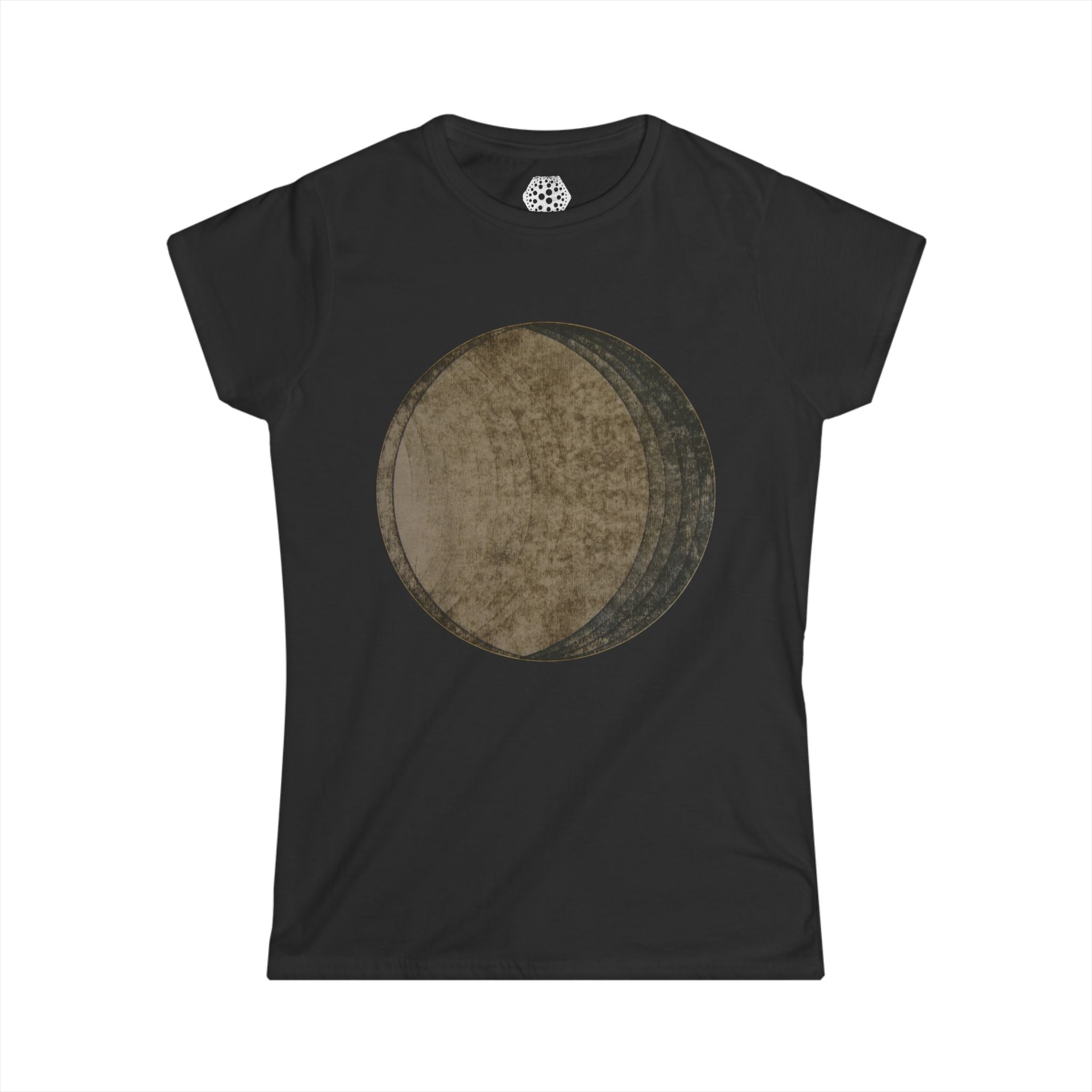 Vintage Moon Tee — Dames T-shirt met verweerde maanprint 