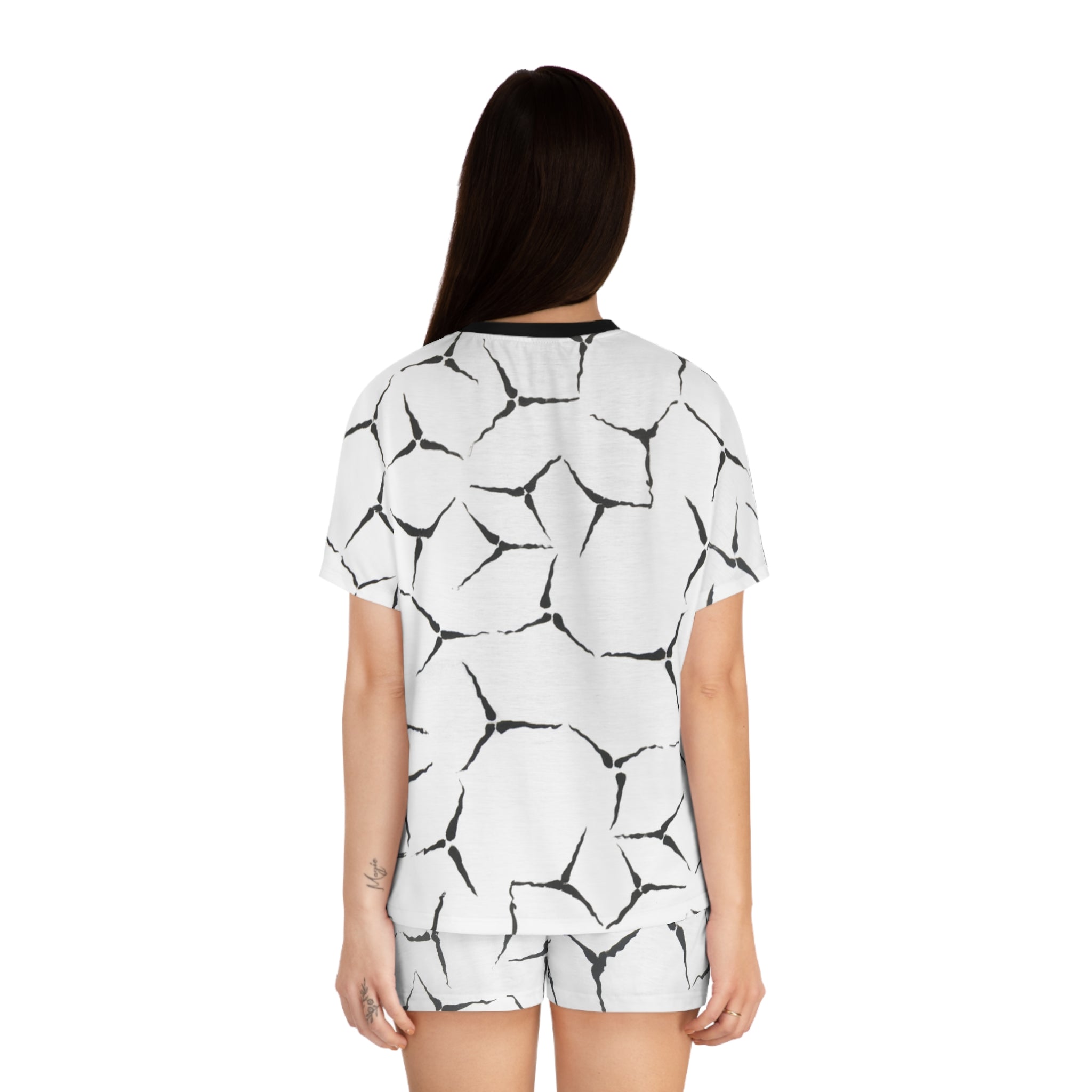 Women's Short Pajama Set — Minimal Black Crackle All-Over Print Sleepwear