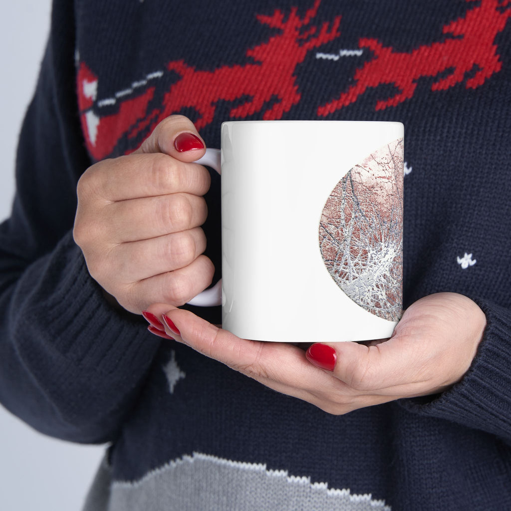 Abstracte keramische mok met wintertakken — Artistieke natuurbeker 