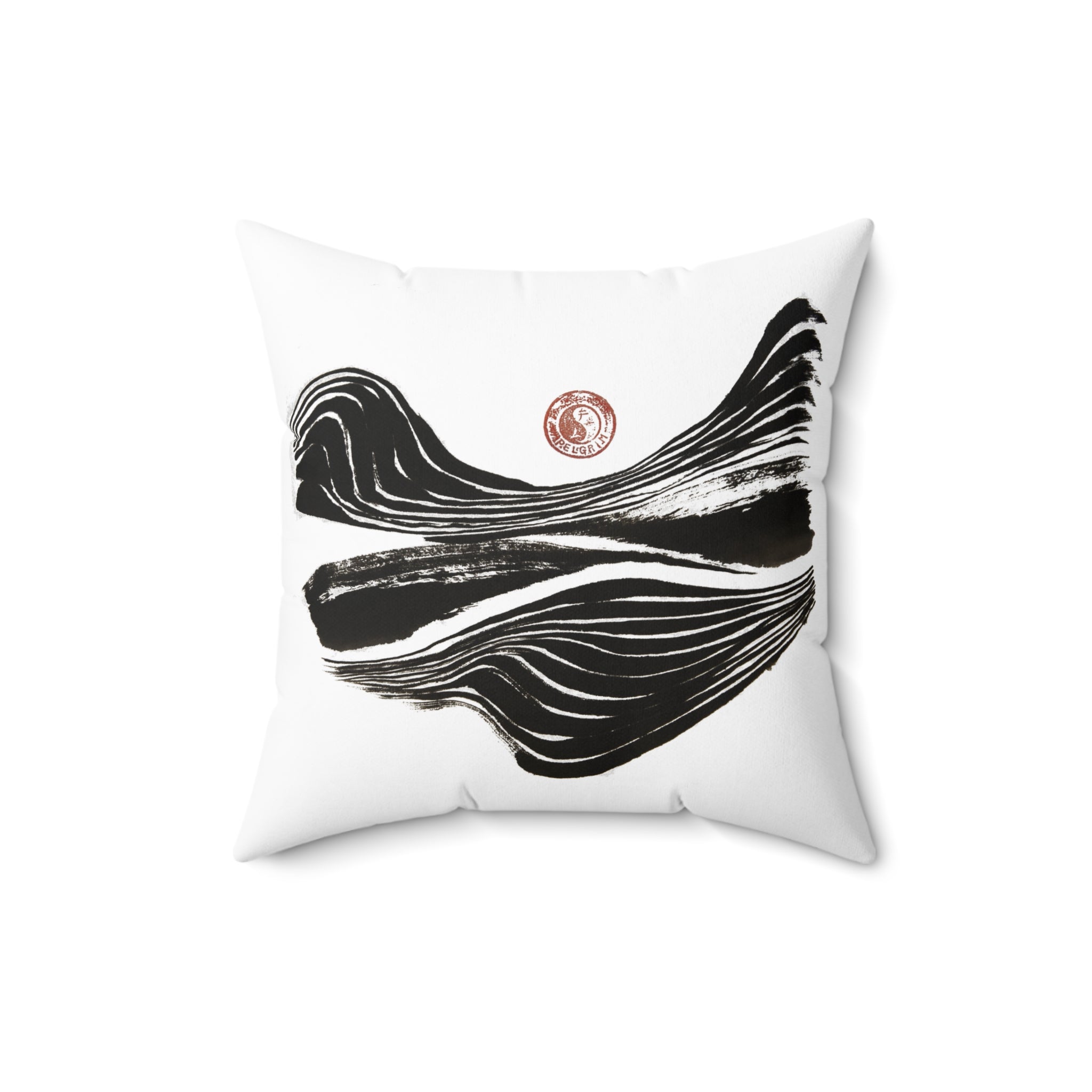 Abstracte Zen-golf kussen — Minimalistisch vierkant kussen met zwarte penseelstreken en rode zonaccent 