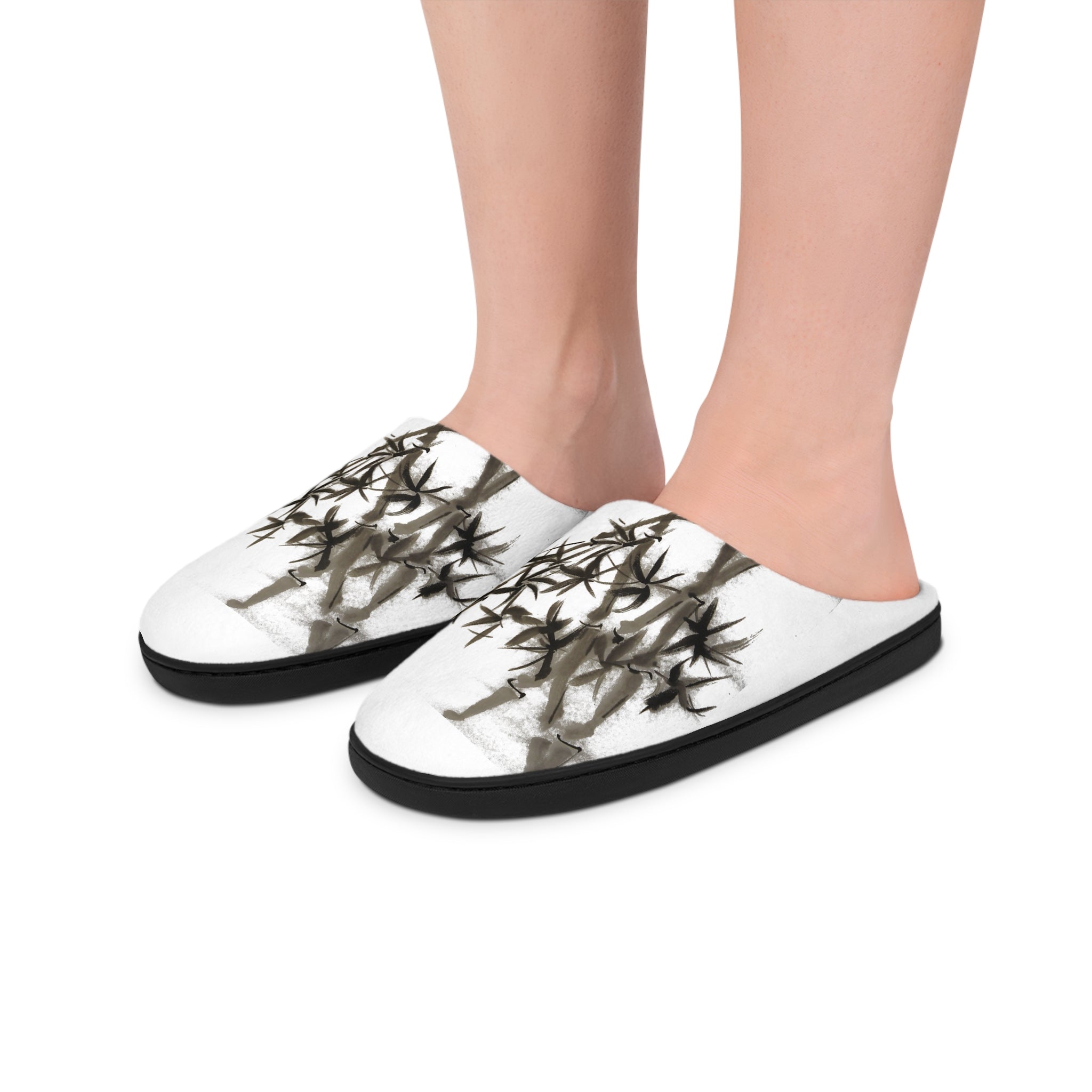 Bamboo Brushstroke Women's Indoor Slippers — Cozy Asian-Inspired House Shoes
