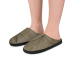 Men's Cozy Brown Indoor Slippers — Soft Slip-On House Shoes