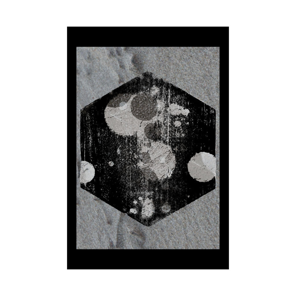 Abstracte zeshoekige maanposter op matte afwerking — Monochroom hemels wanddecoratie 