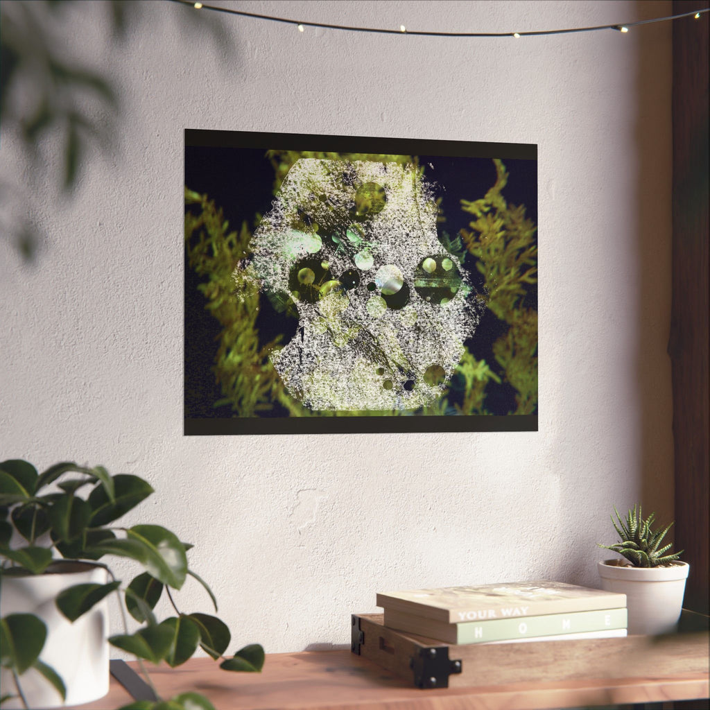 Abstract Green Algae Matte Poster — Botanical Ocean Wall Art (Horizontal)