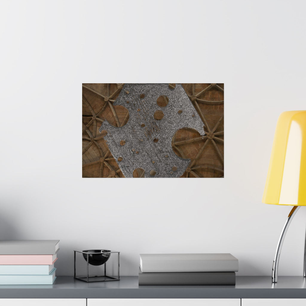 Matte horizontale poster — Horizontale kunst met metalen textuur van een kathedraalplafond 