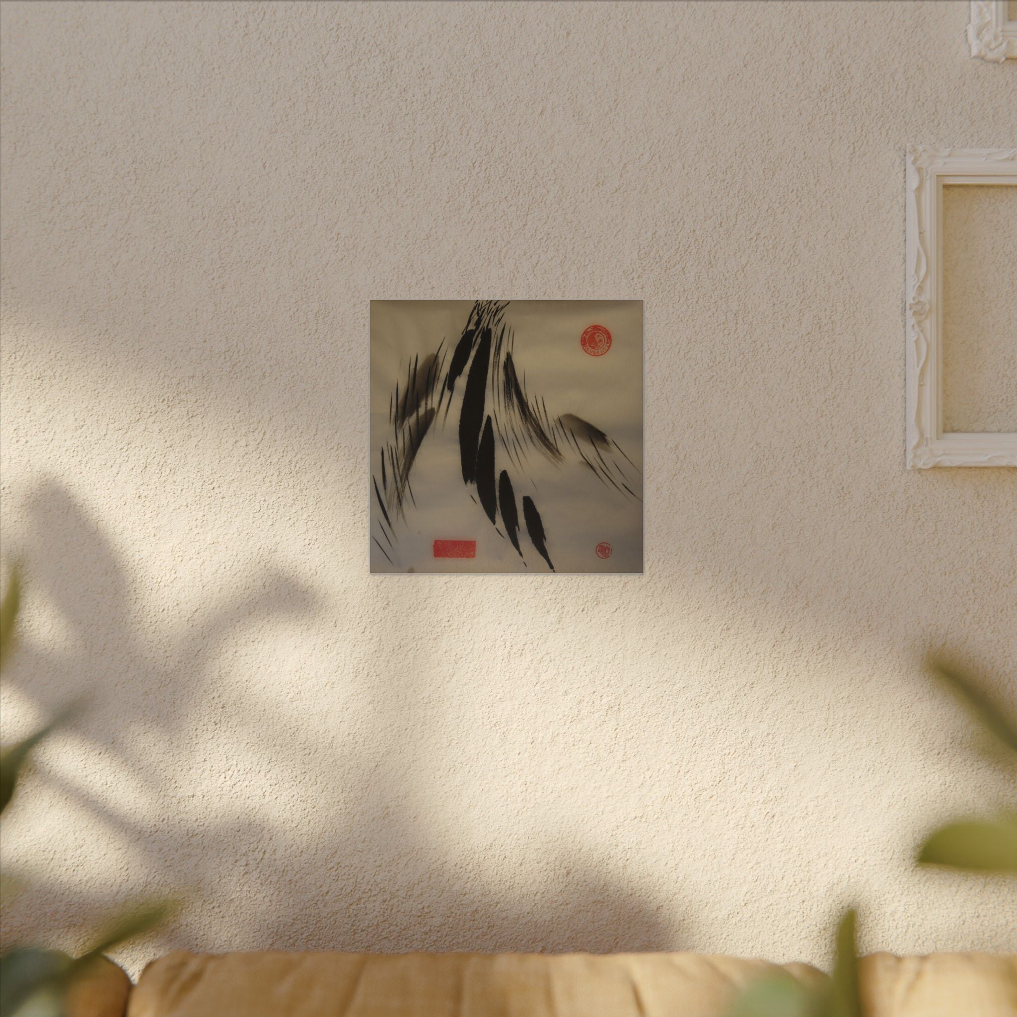 Abstracte wanddecoratie op canvas met inktpenseel — minimalistische Aziatische kalligrafiestijl 