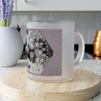Mok van mat glas — Abstracte monochrome zeshoekige kunst 