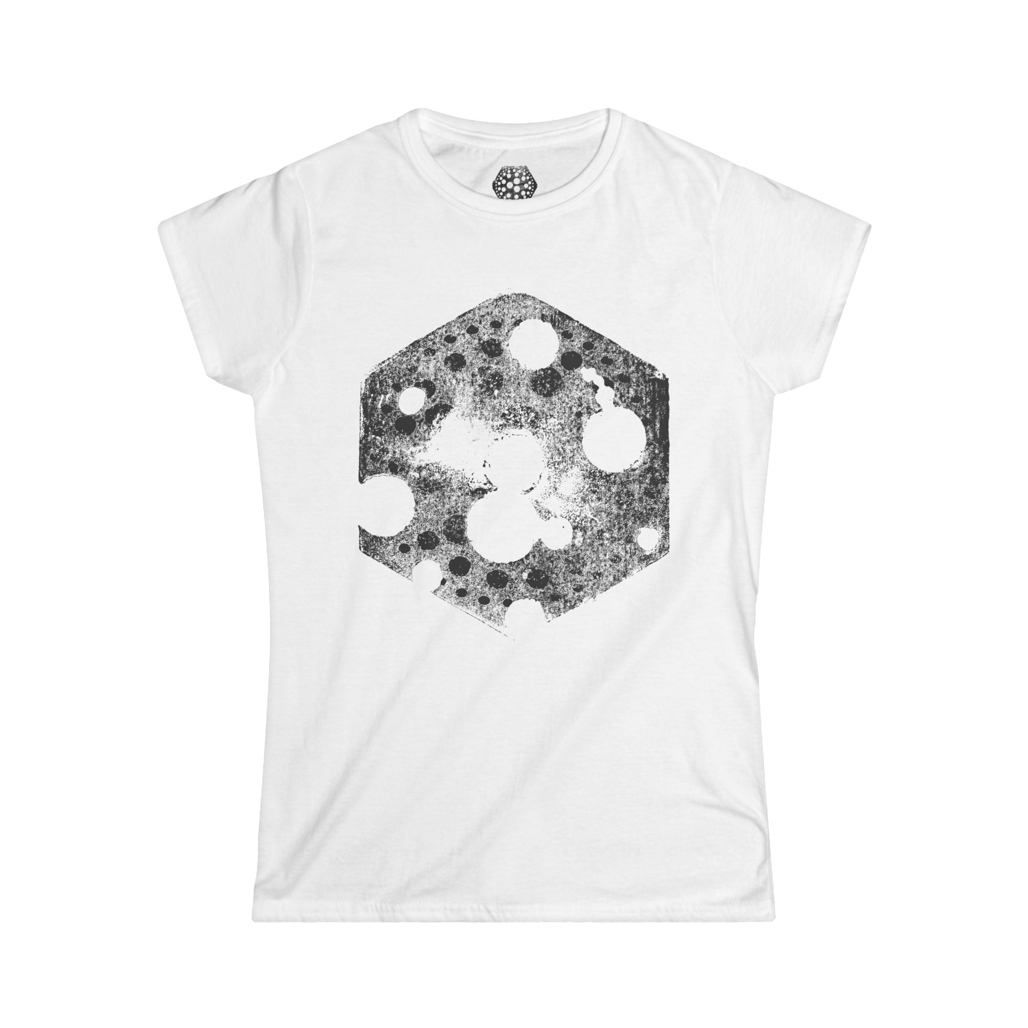 Dames T-shirt met zeshoekige kaasprint — Vintage T-shirt met verweerde zuivelprint 