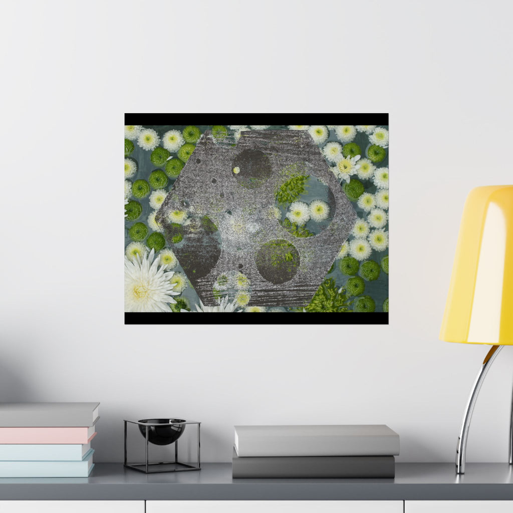 Daisy & Moss Floral Poster — Matte Horizontal Wall Art