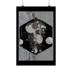 Abstracte zeshoekige maanposter op matte afwerking — Monochroom hemels wanddecoratie 