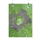 Poster met waterdruppels en bladmotief en houtstructuur | Verticale poster 