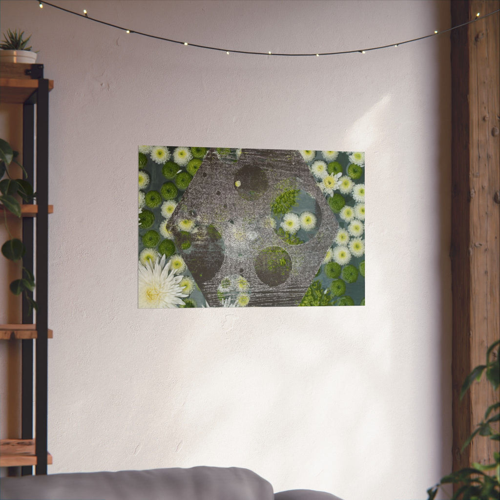 Daisy & Moss Floral Poster — Matte Horizontal Wall Art