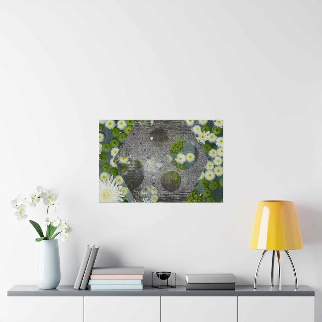 Daisy & Moss Floral Poster — Matte Horizontal Wall Art