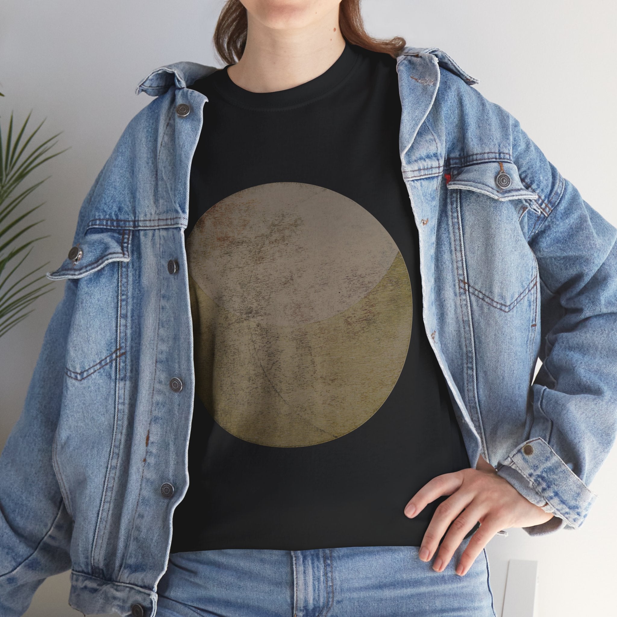 Vintage Moon Circle Tee — Minimalist Celestial Graphic T-Shirt